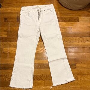 Elegant White Flare Jeans